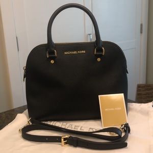 Michael Kors Medium Cindy Dome Satchel Black